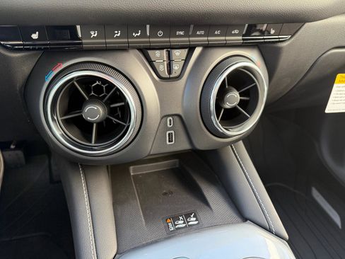 New 2025 Chevrolet Blazer LT w/ Sound & Technology Package image 21