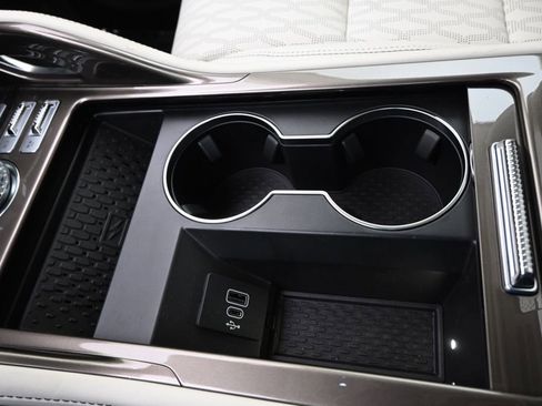 New 2026 Lincoln Nautilus Black Label w/ Jet Appearance Package image 29