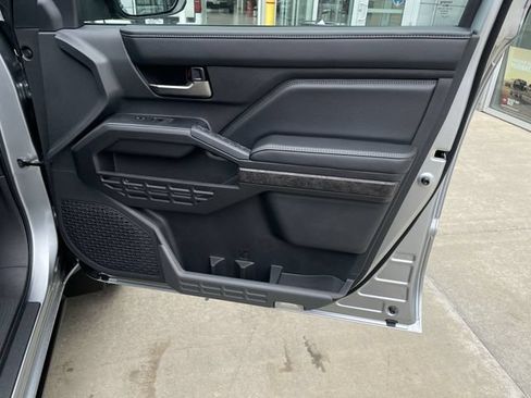 New 2026 Toyota Tacoma Limited w/ Tow Tech Package AWD/4WD image 40