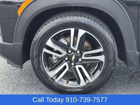 Used 2023 Chevrolet TrailBlazer LT FWD image 10
