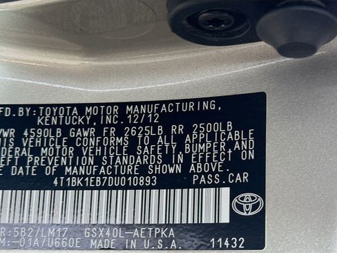 Used 2013 Toyota Avalon Limited image 33