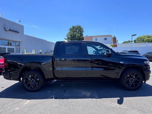 New 2026 RAM 1500 Laramie AWD/4WD image 9