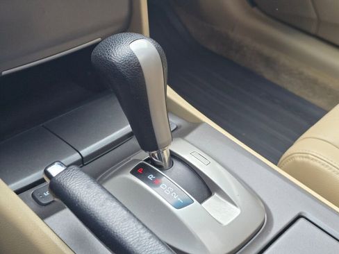 Used 2012 Honda Accord EX-L image 28