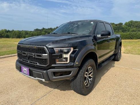 Used 2018 Ford F150 Raptor w/ Equipment Group 802A Luxury image 1