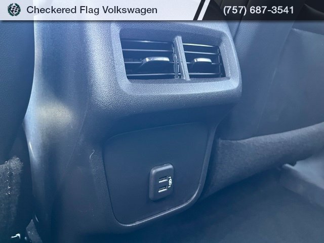 Used 2024 Chevrolet Equinox RS FWD image 27