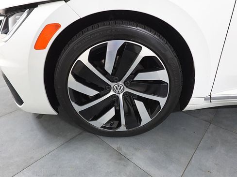 Used 2019 Volkswagen Arteon SE image 28