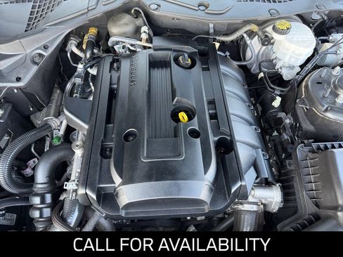 Used 2018 Ford Mustang Coupe w/ Equipment Group 101A RWD image 20