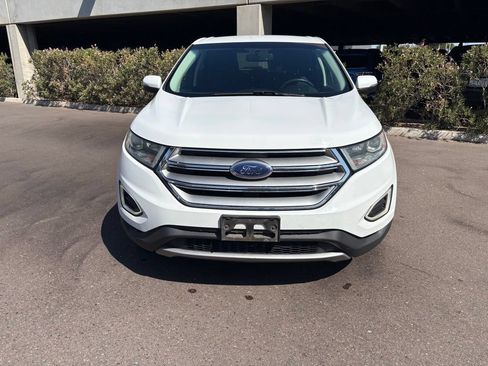 Used 2017 Ford Edge SEL FWD image 3