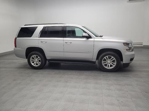 Used 2018 Chevrolet Tahoe LT image 11