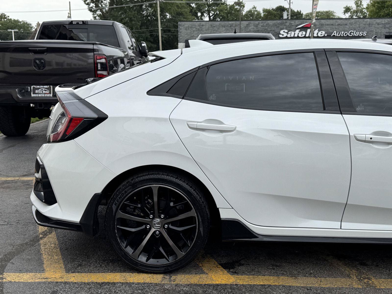 Used 2021 Honda Civic Sport image 12