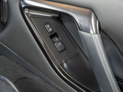 Used 2012 Nissan GT-R Premium AWD/4WD image 85