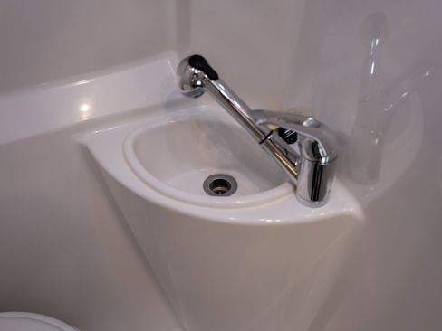 Used 2022 Mercedes-Benz Sprinter 144 Cargo image 68