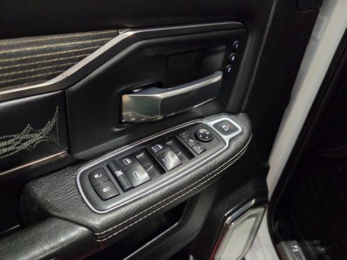 Used 2020 RAM 3500 Limited image 36