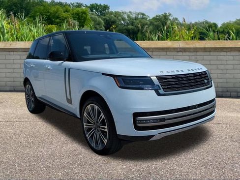 New 2026 Land Rover Range Rover SE AWD/4WD image 3
