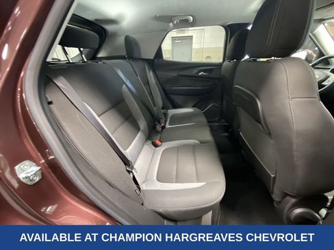 Used 2023 Chevrolet TrailBlazer LT w/ Convenience Package AWD/4WD image 35