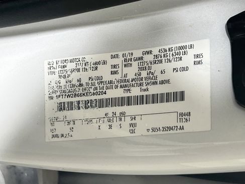 Used 2019 Ford F250 Lariat w/ Lariat Value Package image 31