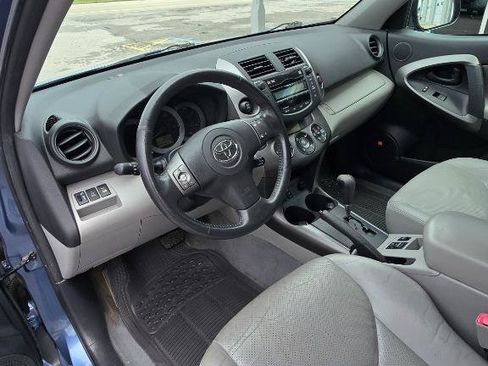 Used 2009 Toyota RAV4 Limited w/ Limited Extra Value Pkg AWD/4WD image 12