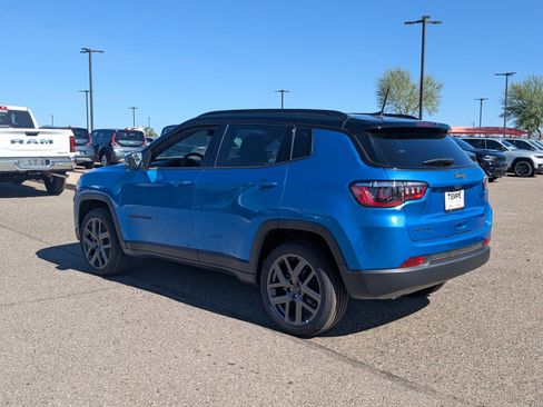 New 2026 Jeep Compass Limited AWD/4WD image 3