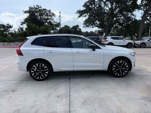Certified 2026 Volvo XC60 B5 Ultra AWD/4WD image 7