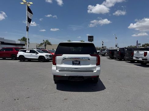 Used 2023 GMC Yukon SLT RWD image 6