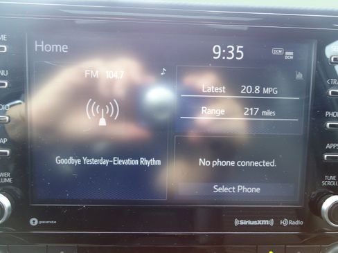 Used 2022 Toyota Highlander XSE AWD/4WD image 18