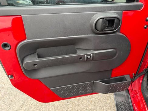 Used 2010 Jeep Wrangler Sport AWD/4WD image 13