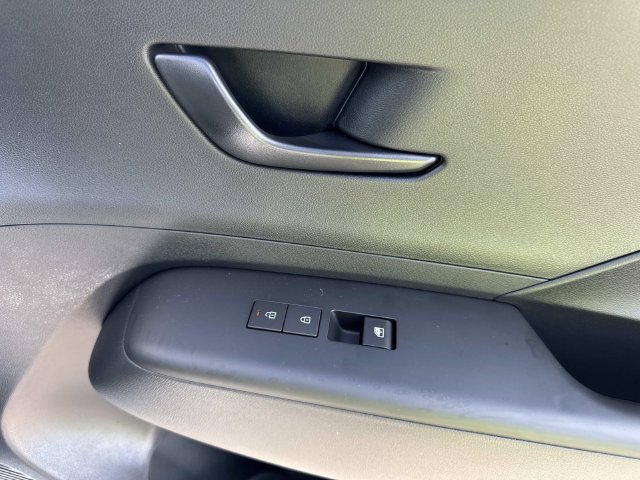 New 2027 Hyundai Kona SEL Sport FWD image 18