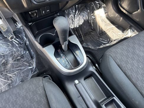 Used 2017 Honda Fit LX image 23
