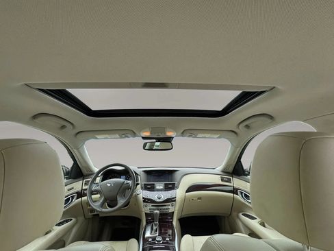Used 2015 INFINITI Q70 3.7 RWD image 15