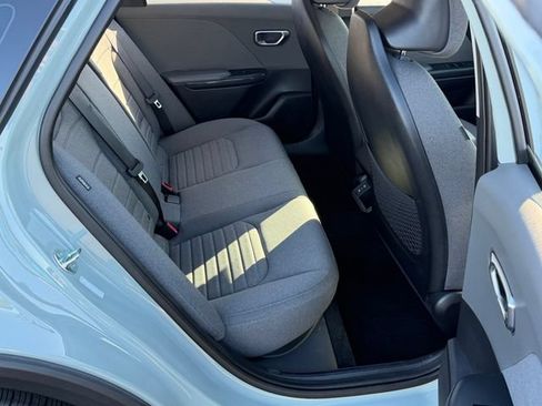 Used 2025 Kia K4 EX FWD image 23