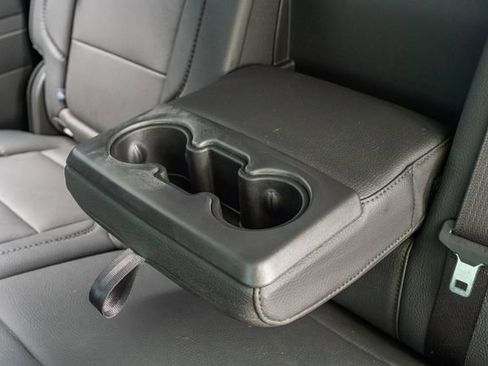 Used 2025 GMC Sierra 2500 Denali w/ Denali Reserve Package AWD/4WD image 39