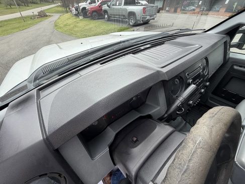 Used 2015 Ford F350 XL w/ Power Equipment Group image 32