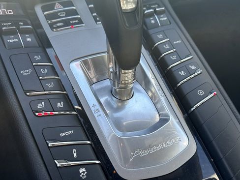 Used 2016 Porsche Panamera Edition image 32