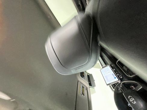 Used 2022 Toyota Tundra SR5 w/ TRD Off-Road Premium Package image 10