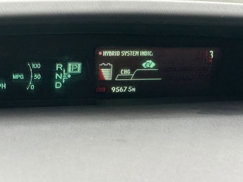 Used 2015 Toyota Prius Two image 34