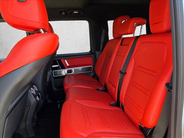 Used 2025 Mercedes-Benz G 550 image 19