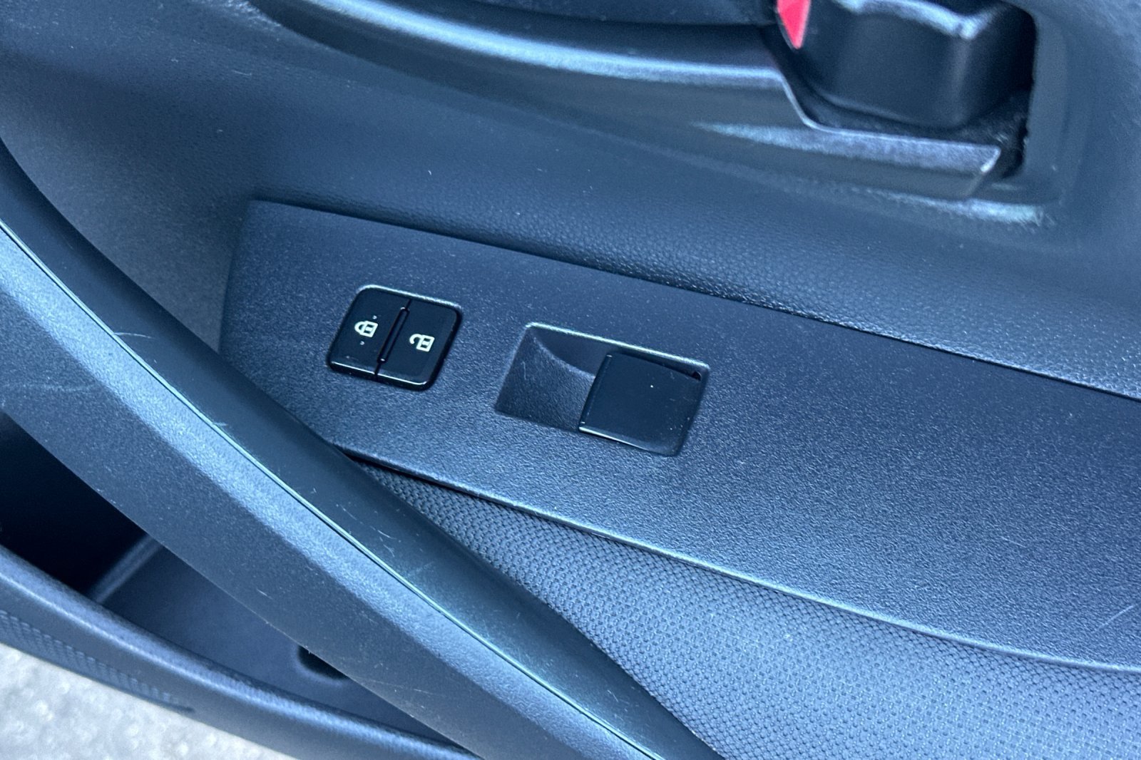 Used 2024 Toyota Corolla LE FWD image 21