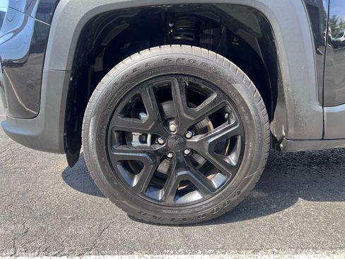 Used 2023 Jeep Renegade Altitude image 18