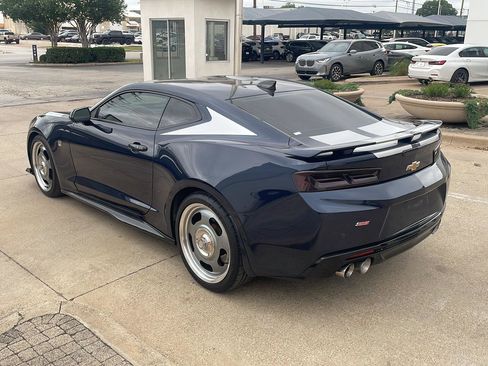 Used 2016 Chevrolet Camaro SS RWD image 6