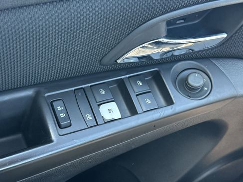 Used 2016 Chevrolet Cruze LT image 31