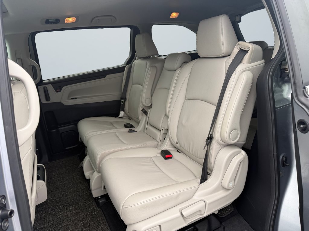 Used 2025 Honda Odyssey EX-L image 13
