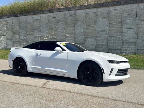 Used 2017 Chevrolet Camaro LT w/ RS Package image 35
