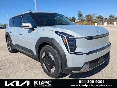 New 2026 Kia EV9 Wind