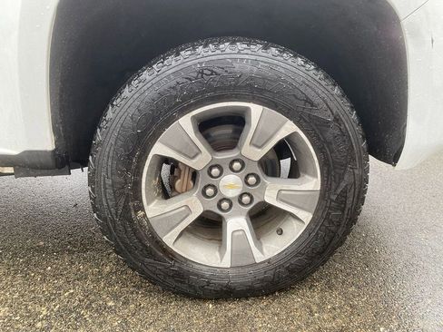 Used 2016 Chevrolet Colorado Z71 image 27