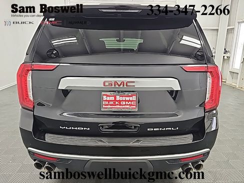 Used 2021 GMC Yukon Denali w/ Denali Premium Package image 7