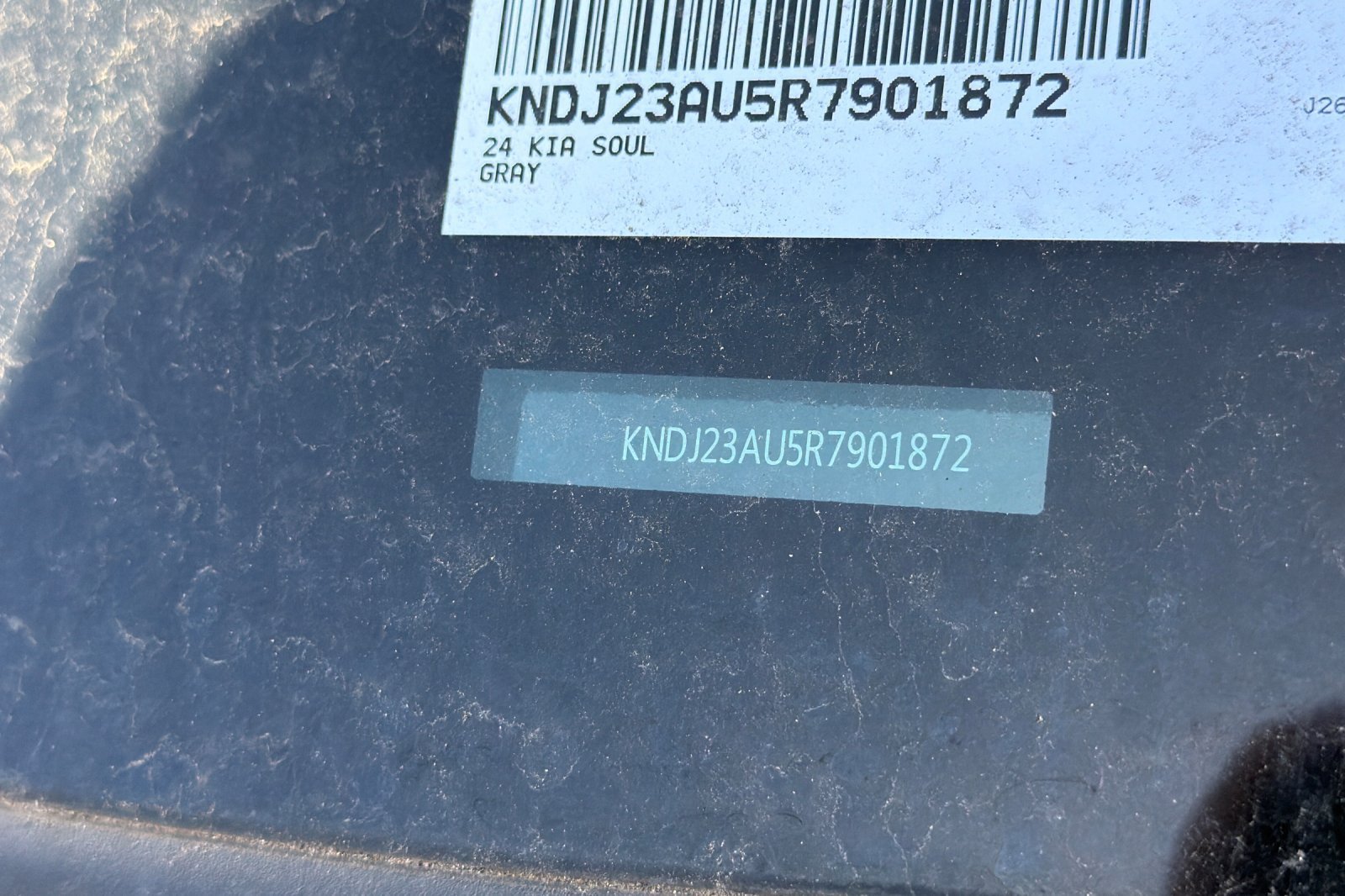 Used 2024 Kia Soul LX w/ LX Technology Package FWD image 3
