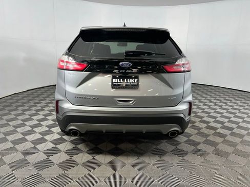 Used 2024 Ford Edge Titanium image 8