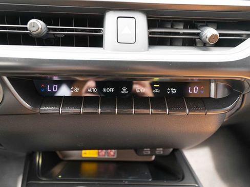 New 2026 Lexus UX 300h AWD image 29