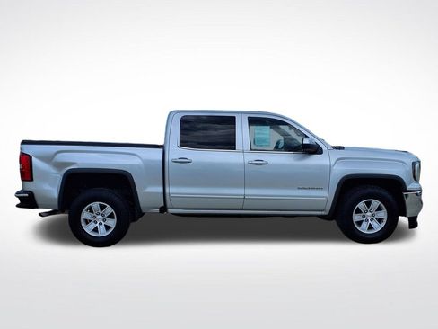 Used 2017 GMC Sierra 1500 SLE w/ SLE Value Package RWD image 15