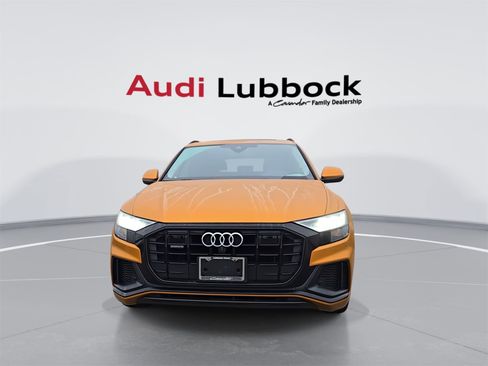 Used 2019 Audi Q8 Prestige w/ Luxury Package image 3